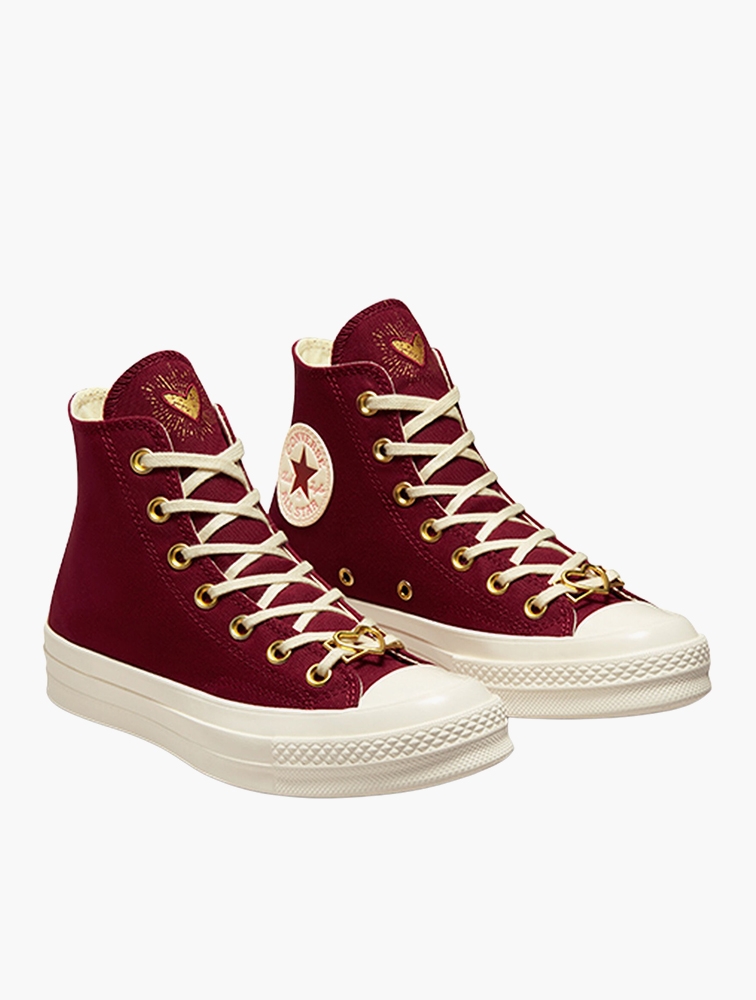 MyRunway Shop Converse Red Back Alley Brick Chuck 70 Hearts